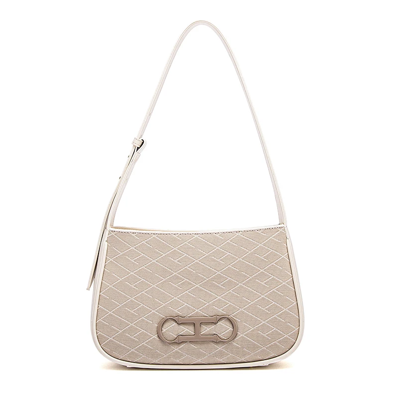 CH Women's Shoulder Bag High Quality - Image 3